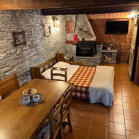 Апартаменты Monolocale Rustico Di Montagna Анте-Сент-Андре Экстерьер фото