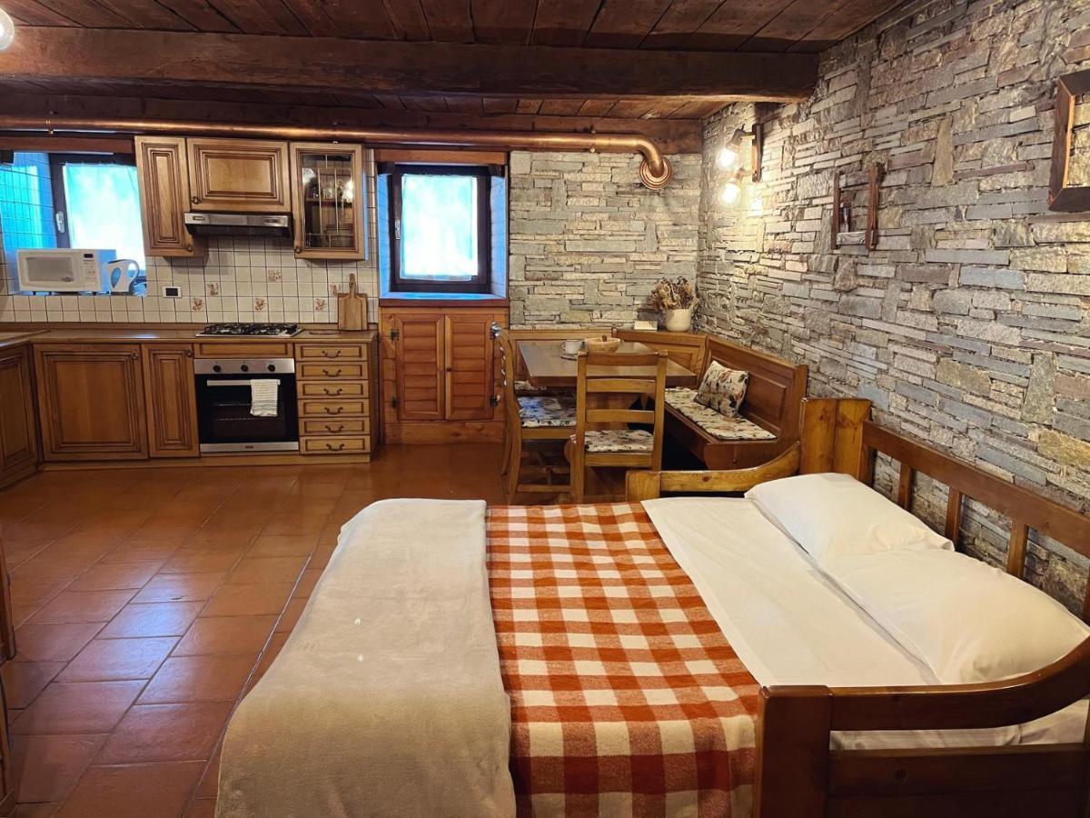 Апартаменты Monolocale Rustico Di Montagna Анте-Сент-Андре Экстерьер фото